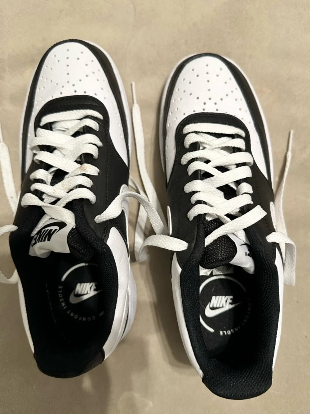 Nike Black and White Low-Top Trainers